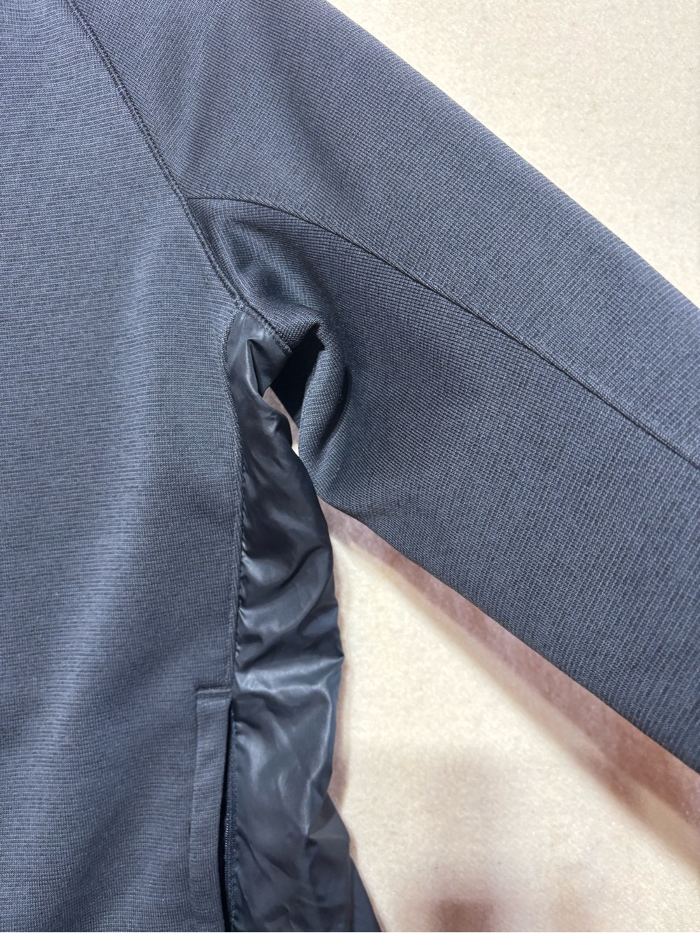♻️ Under Armour ColdGear Full Zip Hooded Jacket XL | Black Performance Fleece - Picture 6 of 10